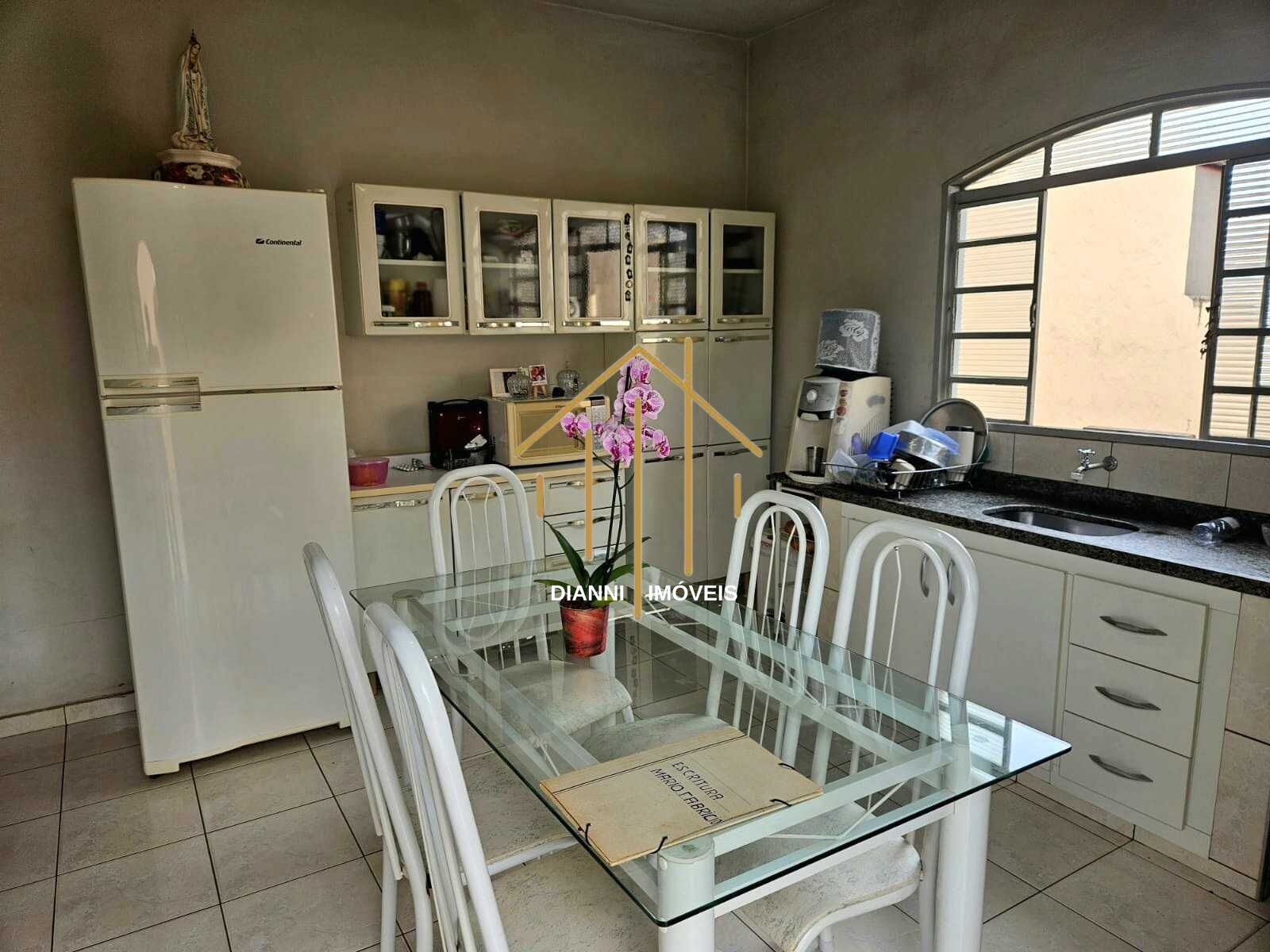Casa com 2 quartos à venda, 115m² — foto 4 de 30