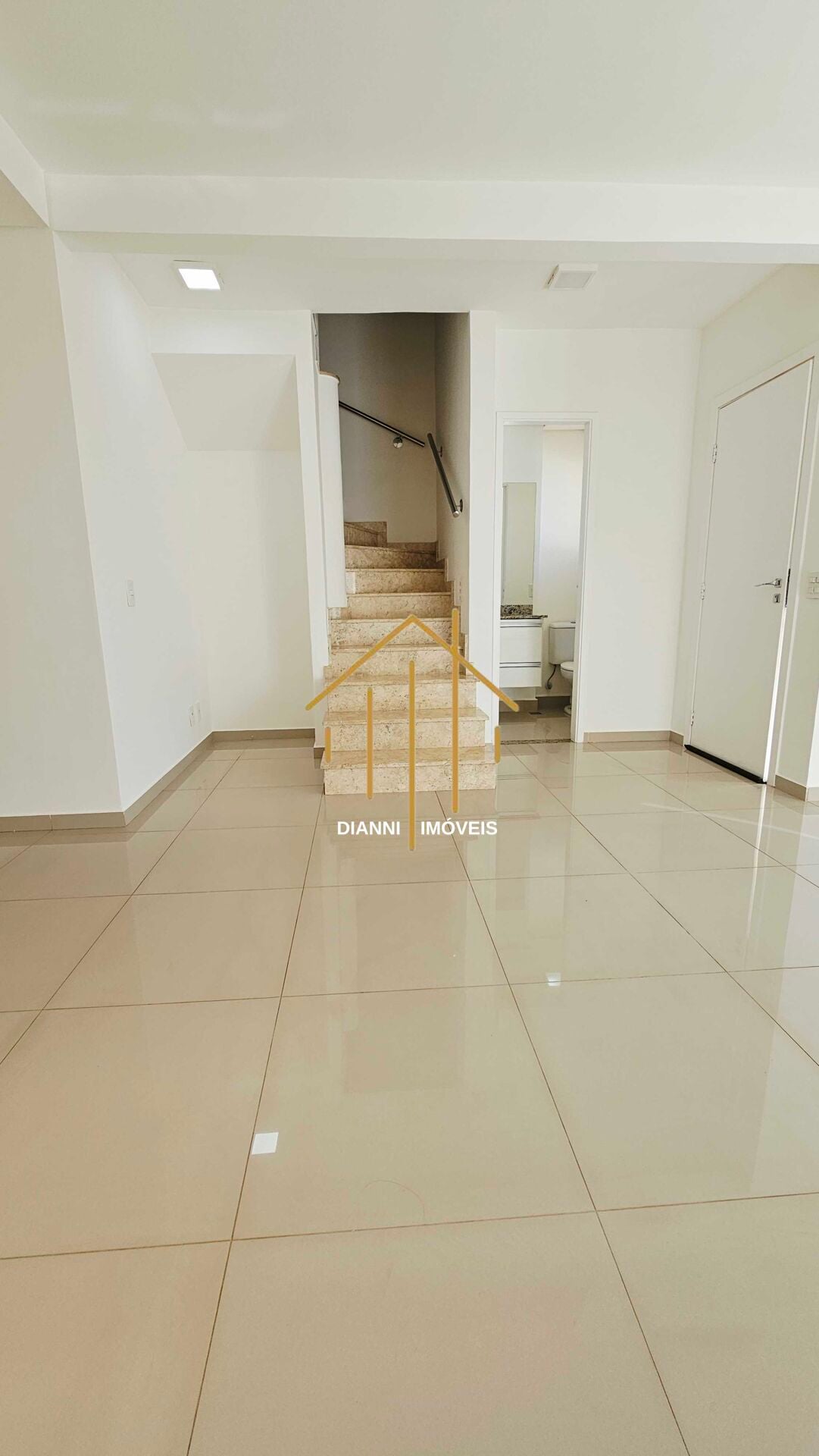 Casa de Condomínio com 4 quartos à venda, 124m² — foto 4 de 20