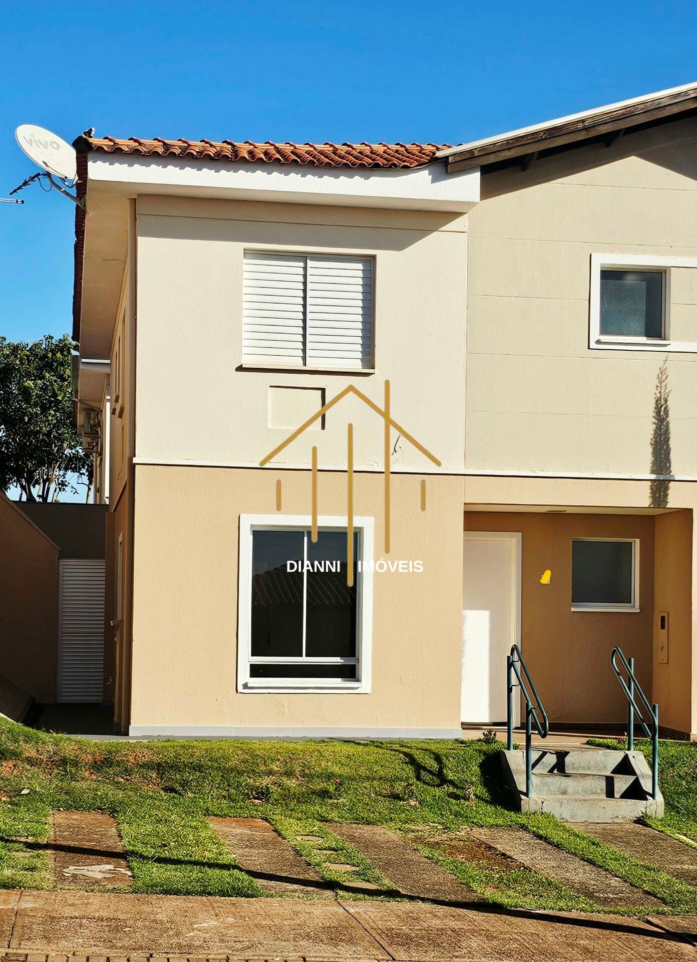 Casa de Condomínio com 4 quartos à venda, 124m² — foto 2 de 20