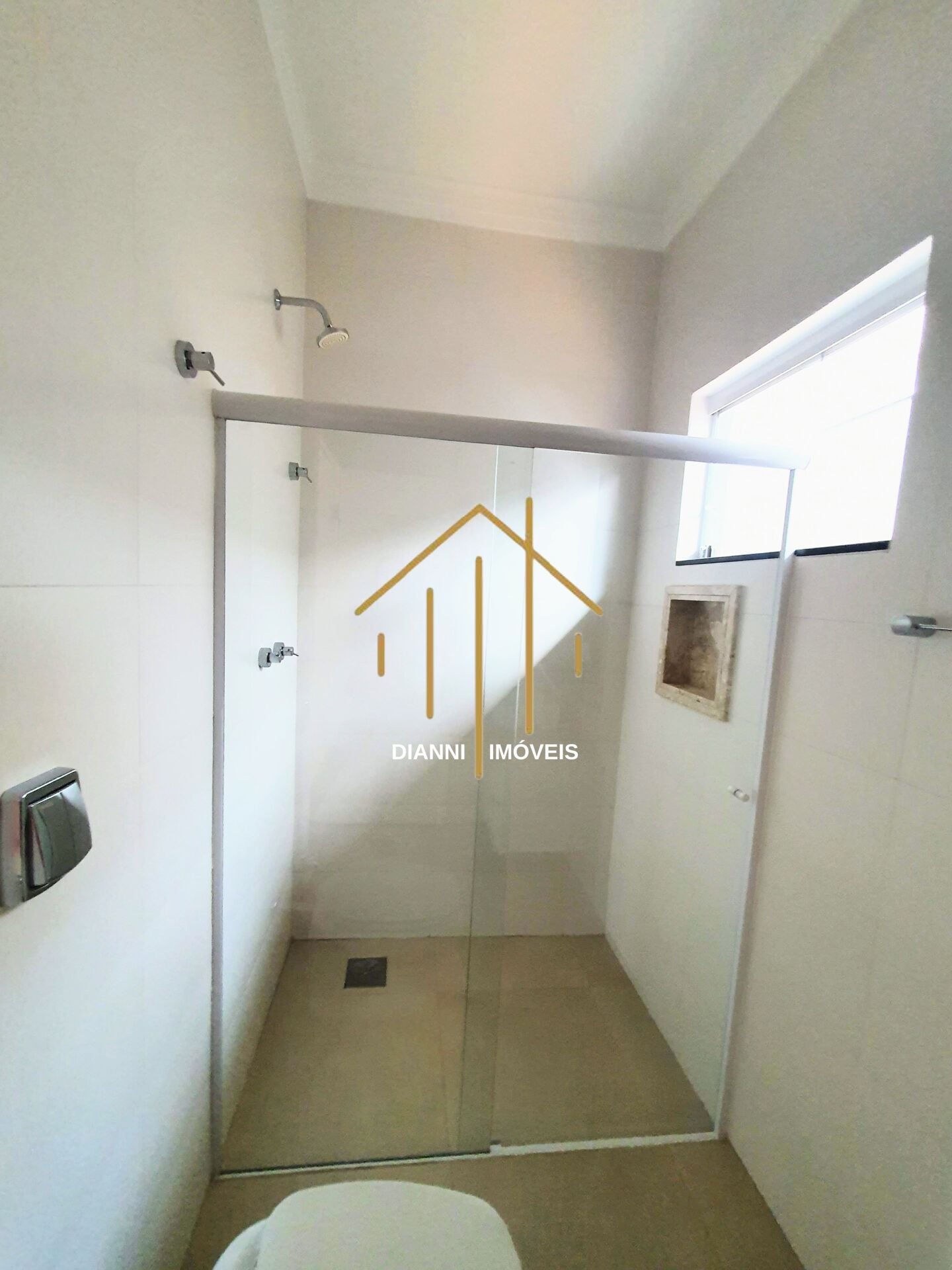 Casa de Condomínio com 3 quartos à venda, 234m² — foto 25 de 42
