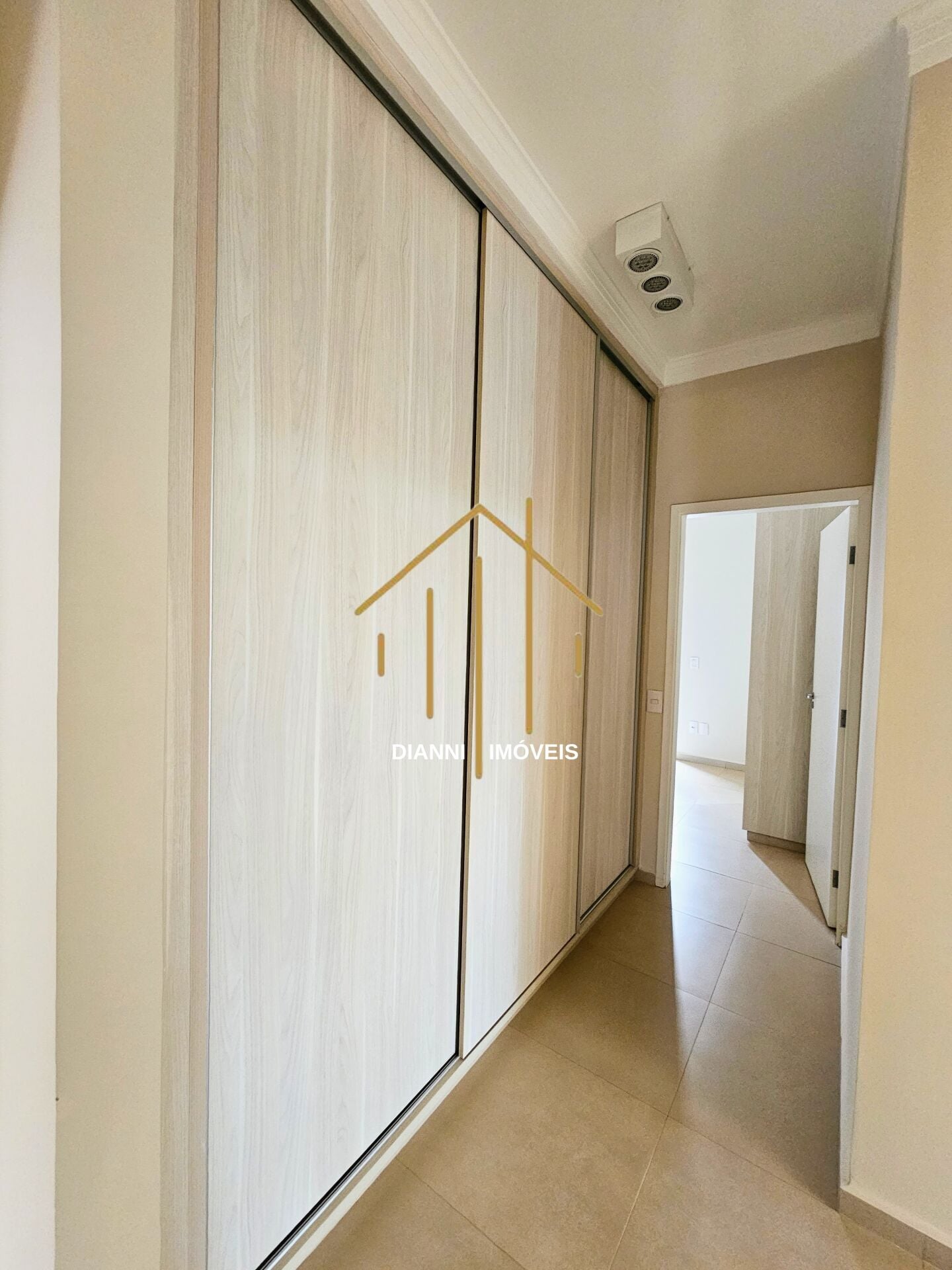 Casa de Condomínio com 3 quartos à venda, 234m² — foto 22 de 42