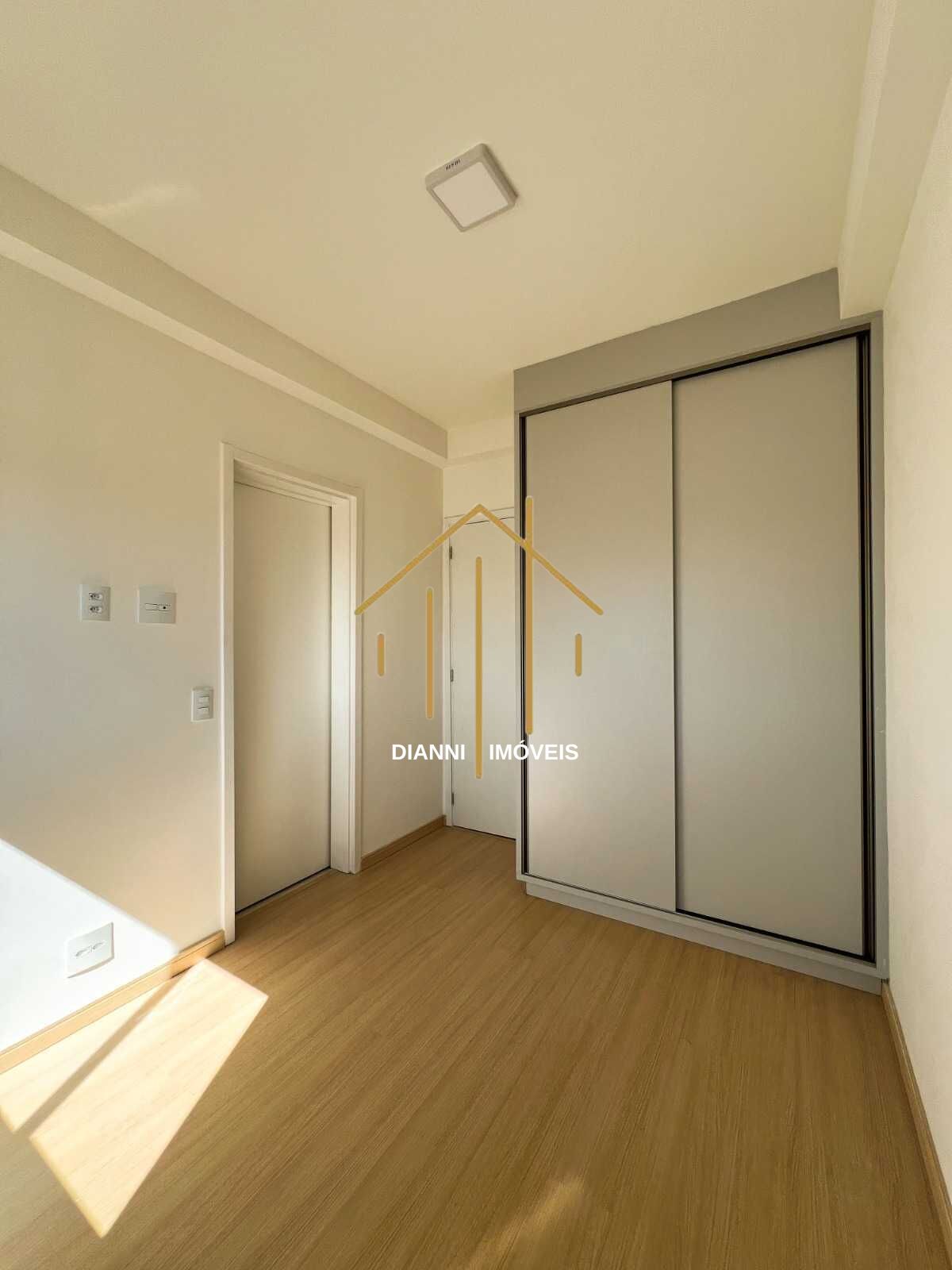 Apartamento com 3 quartos à venda, 81m² — foto 10 de 20