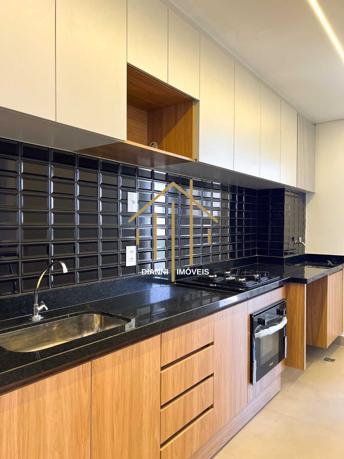 Apartamento com 3 quartos à venda, 81m² — foto 2 de 20