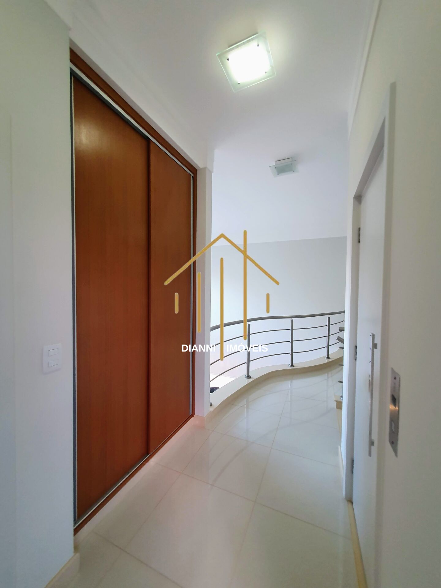 Casa de Condomínio com 4 quartos à venda, 340m² — foto 23 de 37