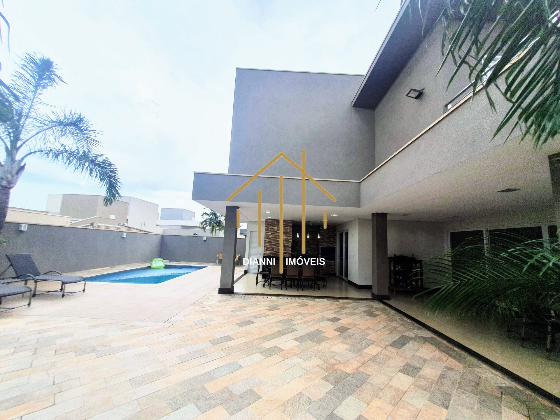 Casa de Condomínio com 4 quartos à venda, 340m² — foto 6 de 37