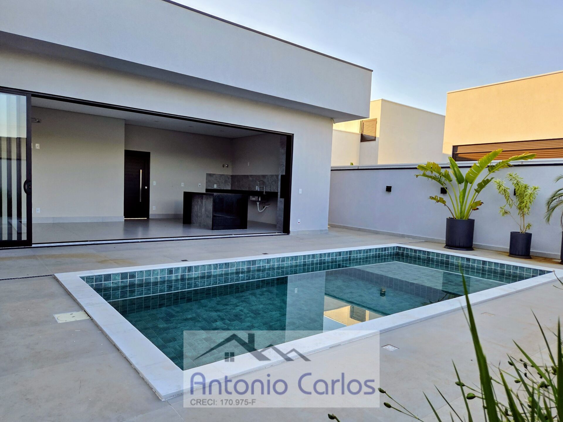 Casa, 3 quartos, 264 m² - Foto 14