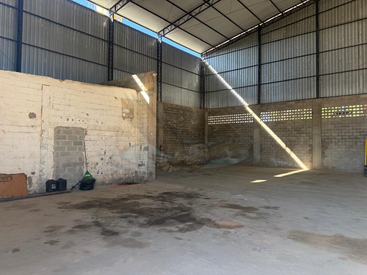 Depósito-Galpão, 750 m² - Foto 13