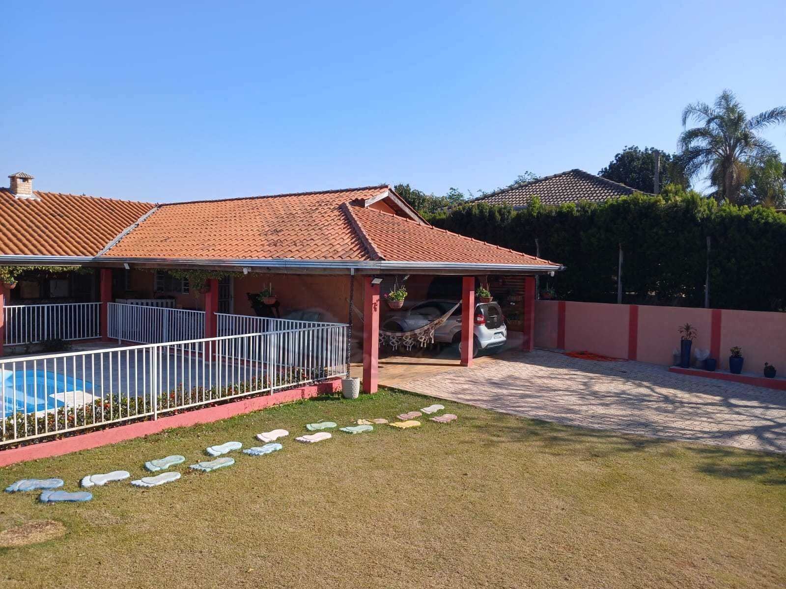 Chácara, 2 quartos, 1180 m² - Foto 2