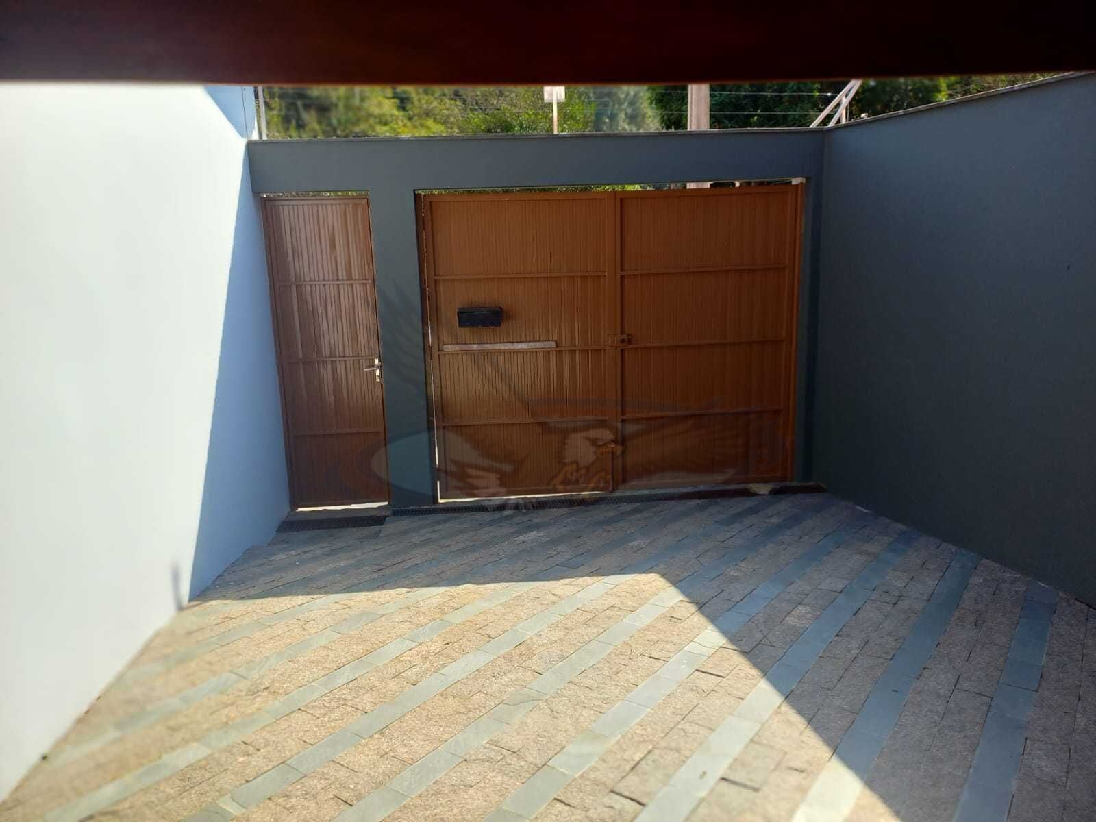 Casa, 3 quartos, 204 m² - Foto 2