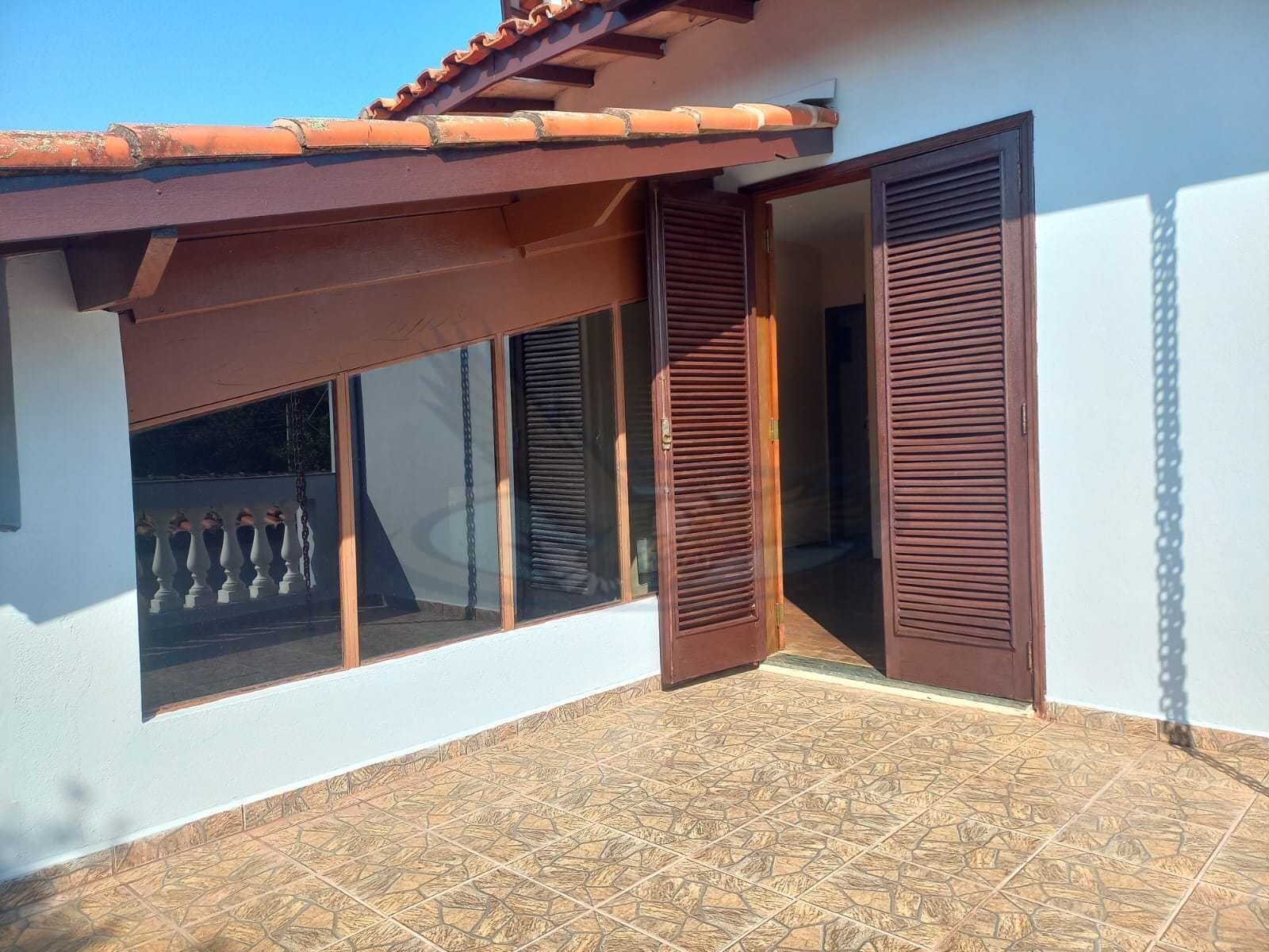 Casa, 3 quartos, 204 m² - Foto 3