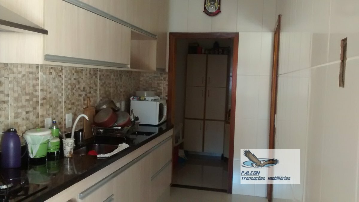 Sítio, 5 quartos, 1000 m² - Foto 20