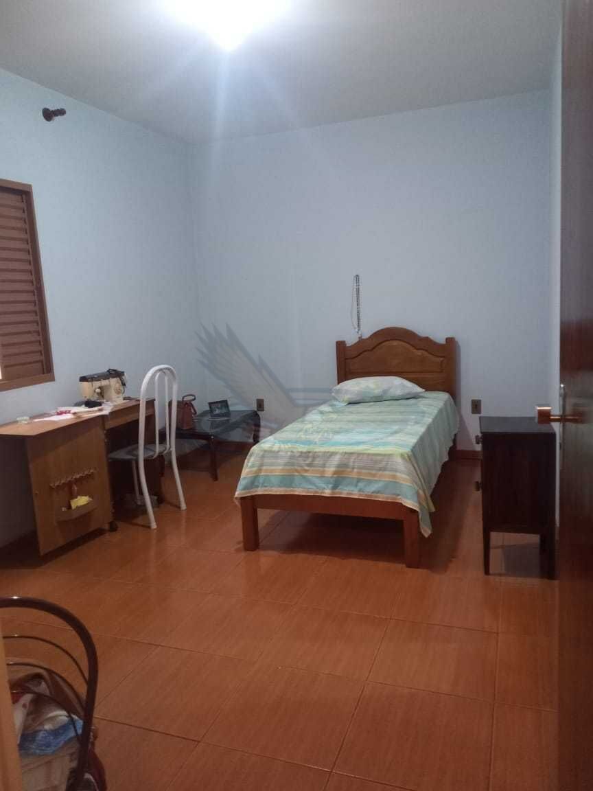 Casa, 4 quartos, 192 m² - Foto 11