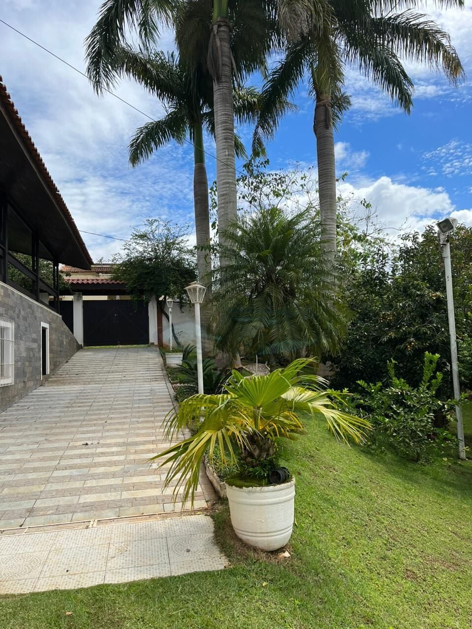 Chácara, 6 quartos, 1640 m² - Foto 4