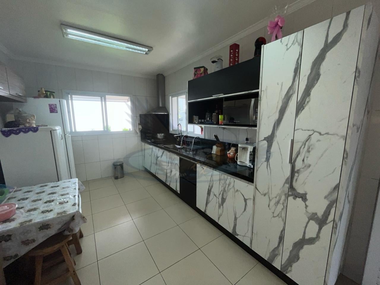 Casa, 4 quartos, 242 m² - Foto 19