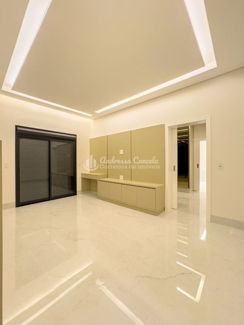 Casa, 3 quartos, 260 m² - Foto 19