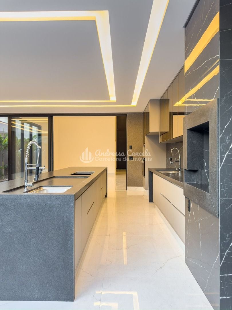 Casa, 3 quartos, 260 m² - Foto 9