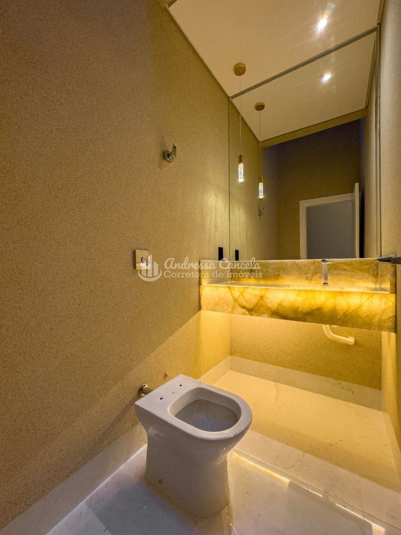 Casa, 3 quartos, 260 m² - Foto 4