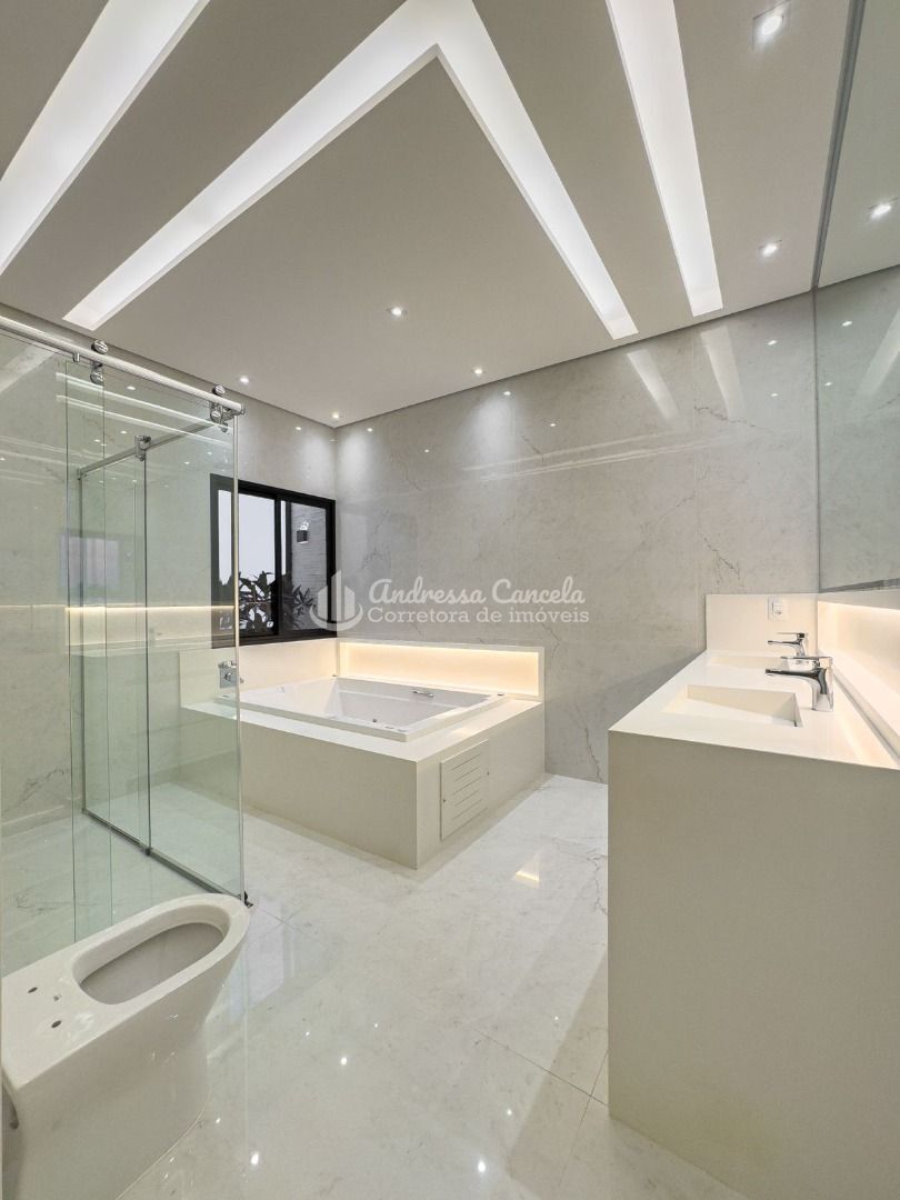 Casa, 3 quartos, 260 m² - Foto 23