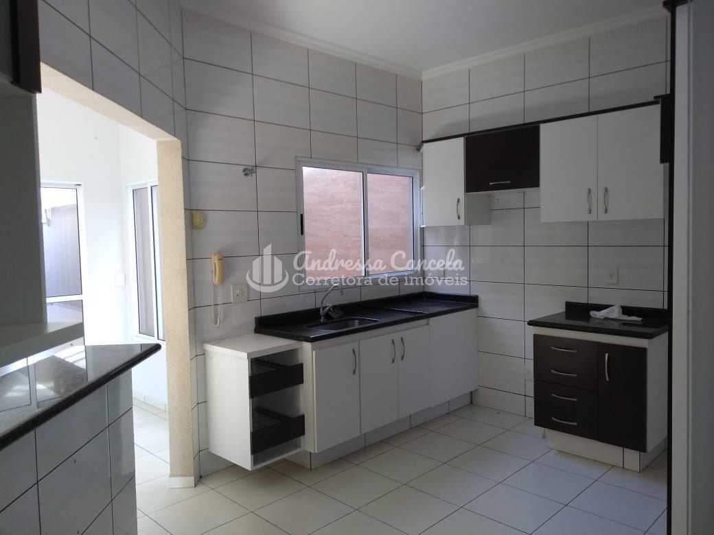 Casa, 3 quartos, 200 m² - Foto 10