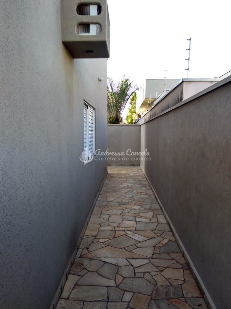 Casa, 3 quartos, 200 m² - Foto 4