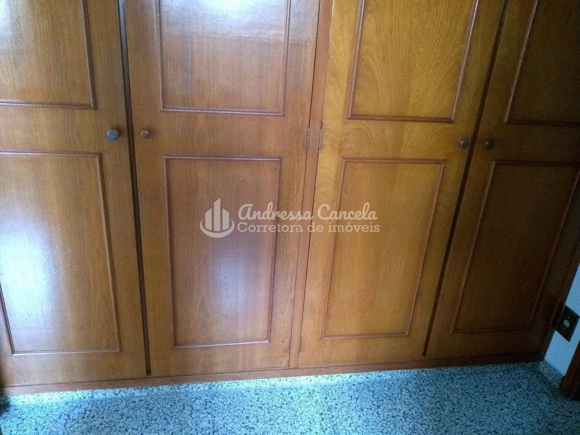Casa, 4 quartos, 300 m² - Foto 15