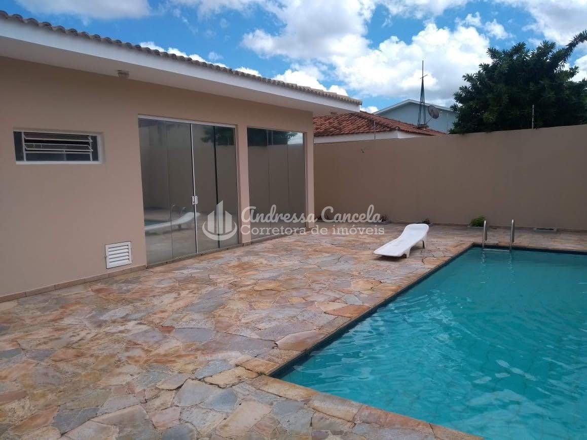 Casa, 4 quartos, 300 m² - Foto 20