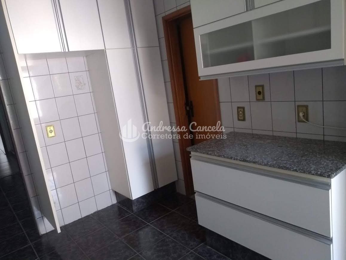Casa, 4 quartos, 300 m² - Foto 7