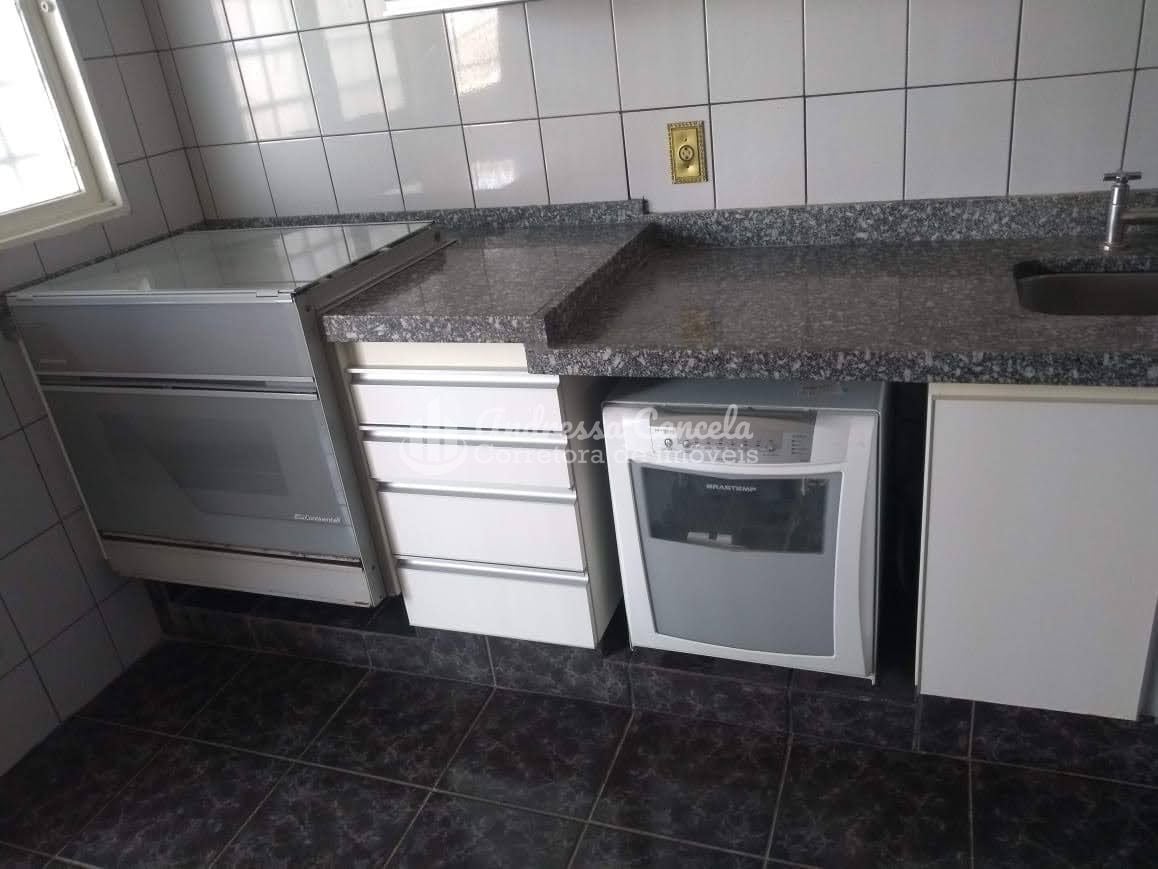 Casa, 4 quartos, 300 m² - Foto 9
