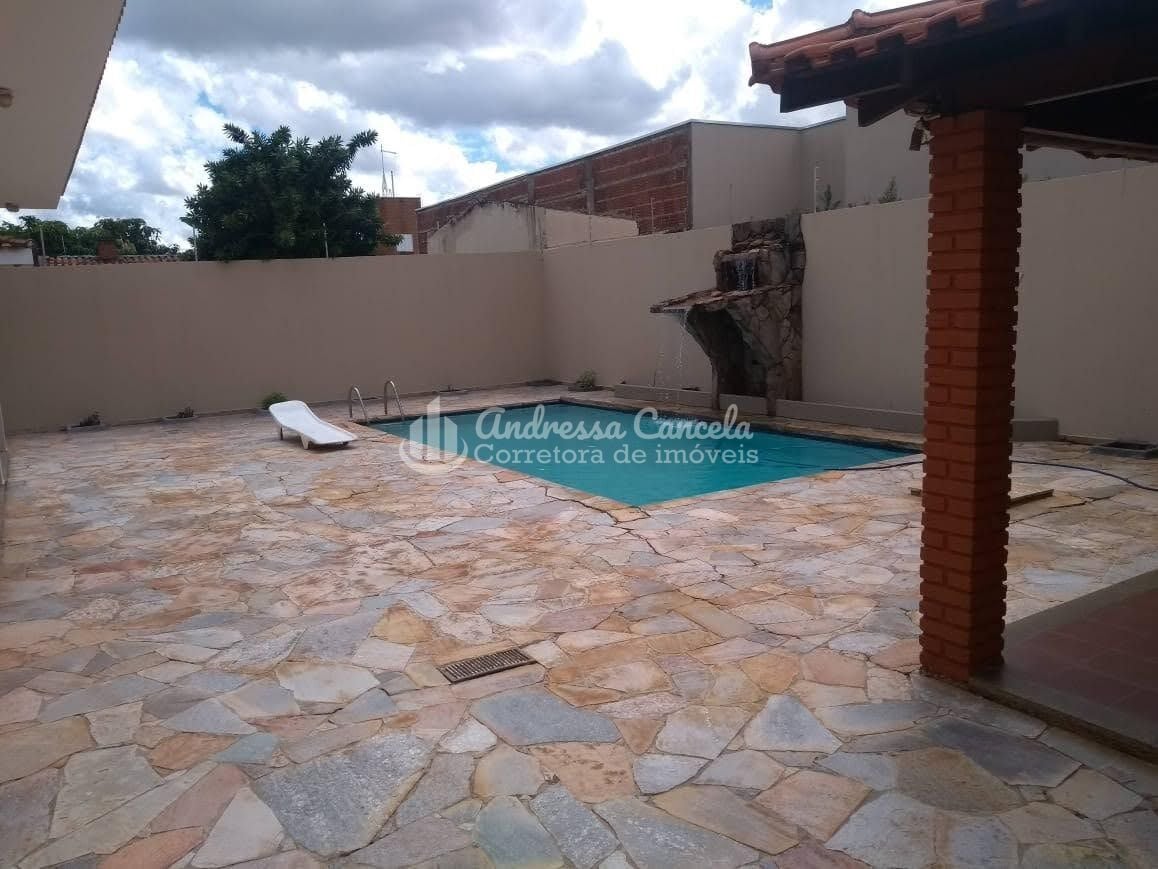 Casa, 4 quartos, 300 m² - Foto 19