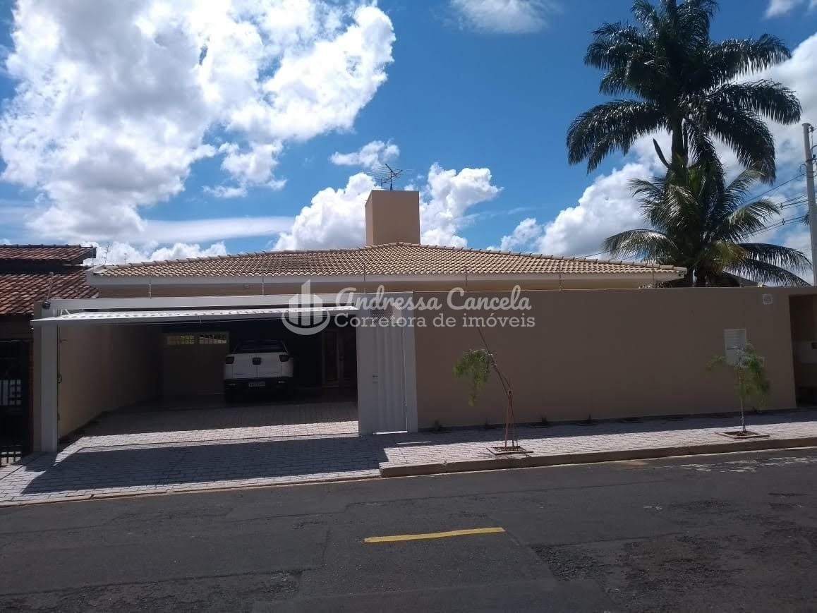 Casa, 4 quartos, 300 m² - Foto 1