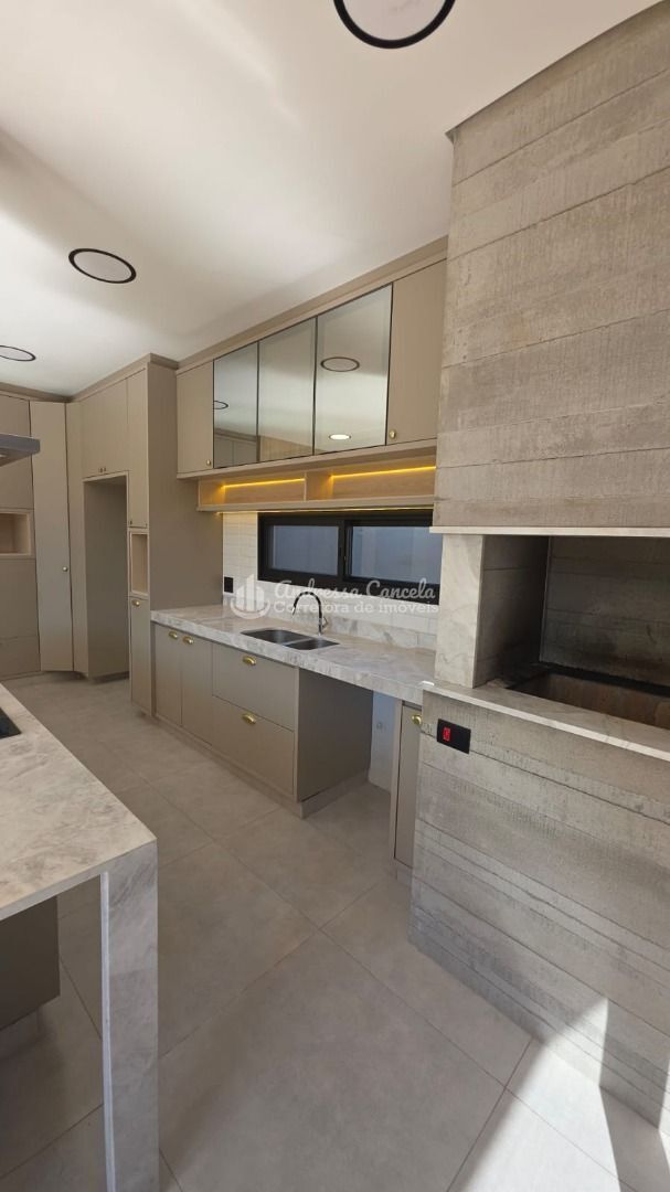 Sobrado, 3 quartos, 250 m² - Foto 8