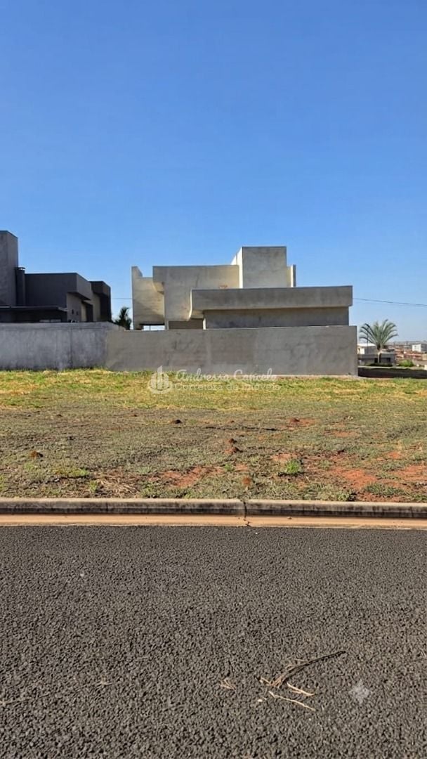 Terreno, 268 m² - Foto 1