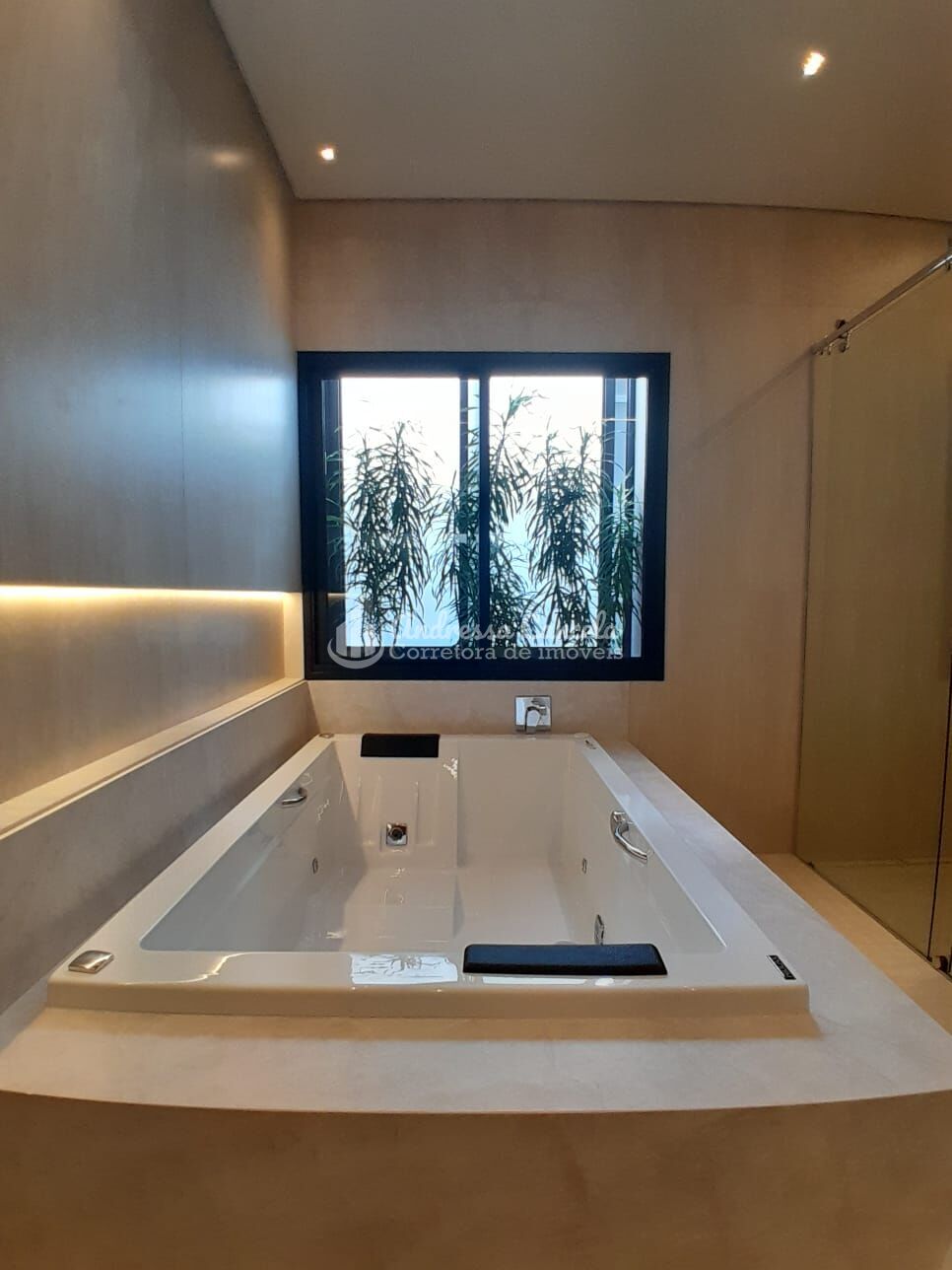 Casa, 4 quartos, 330 m² - Foto 36