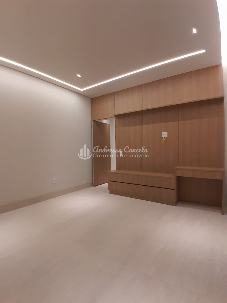 Casa, 4 quartos, 330 m² - Foto 28
