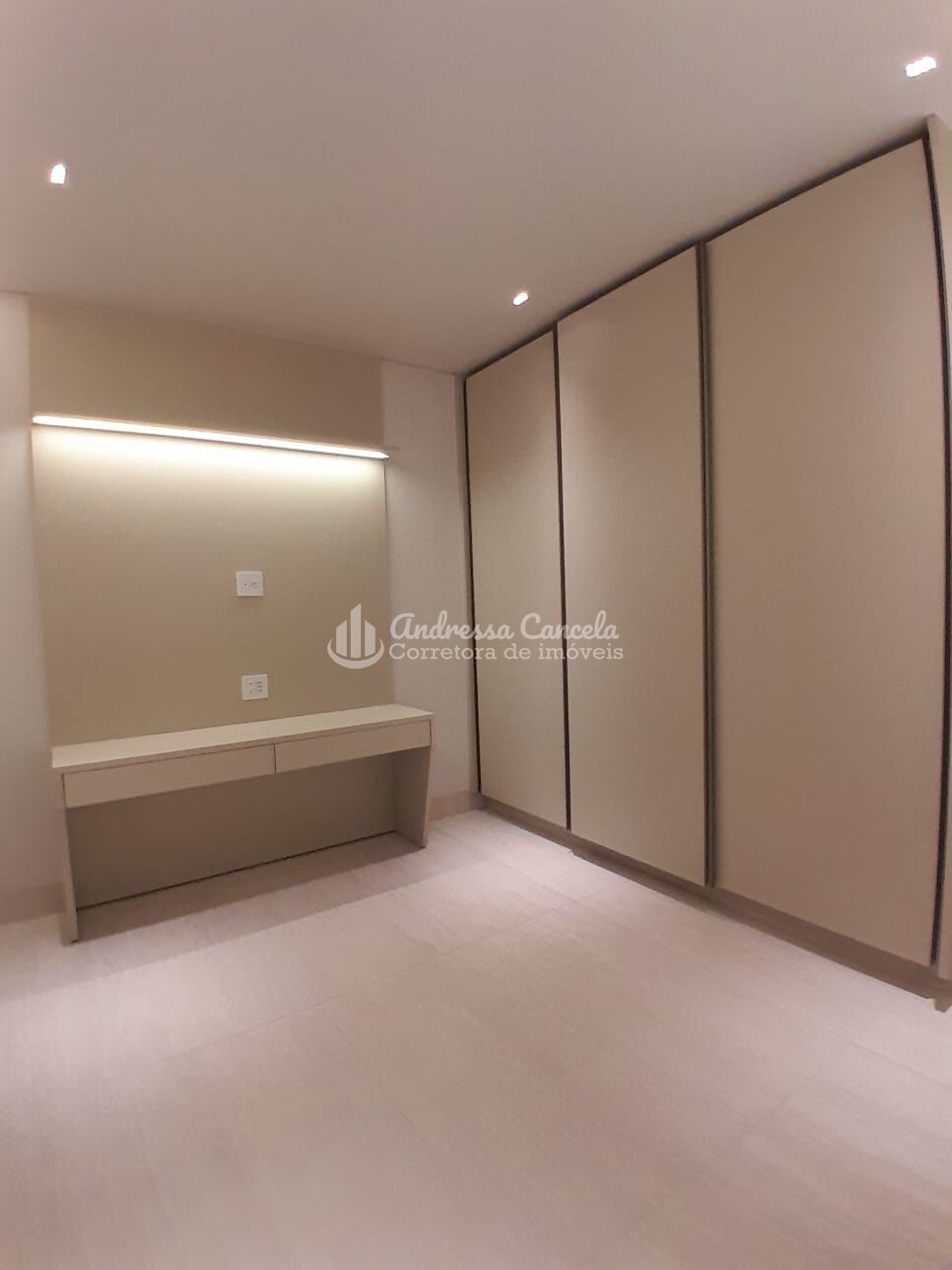 Casa, 4 quartos, 330 m² - Foto 22