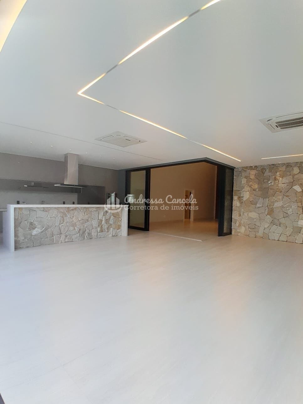 Casa, 4 quartos, 330 m² - Foto 13