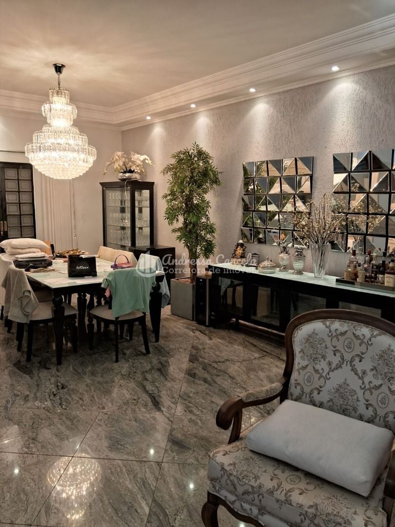 Casa, 5 quartos, 421 m² - Foto 2