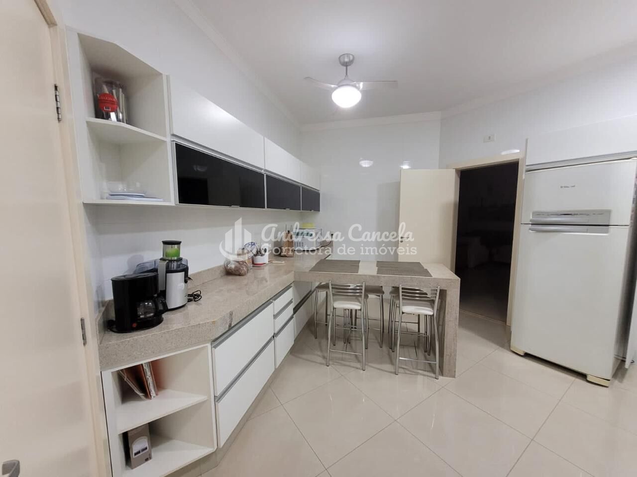 Casa, 4 quartos, 330 m² - Foto 42