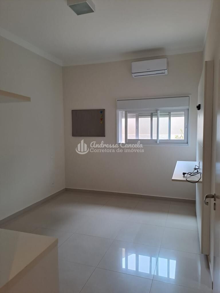 Casa, 4 quartos, 330 m² - Foto 19