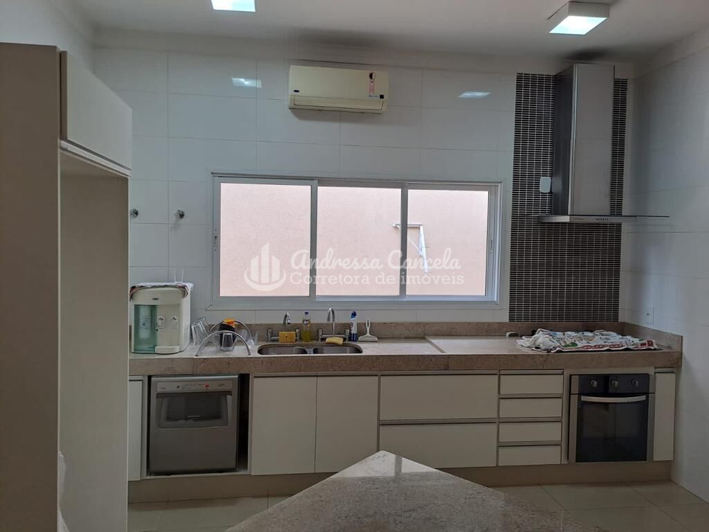 Casa, 4 quartos, 330 m² - Foto 7