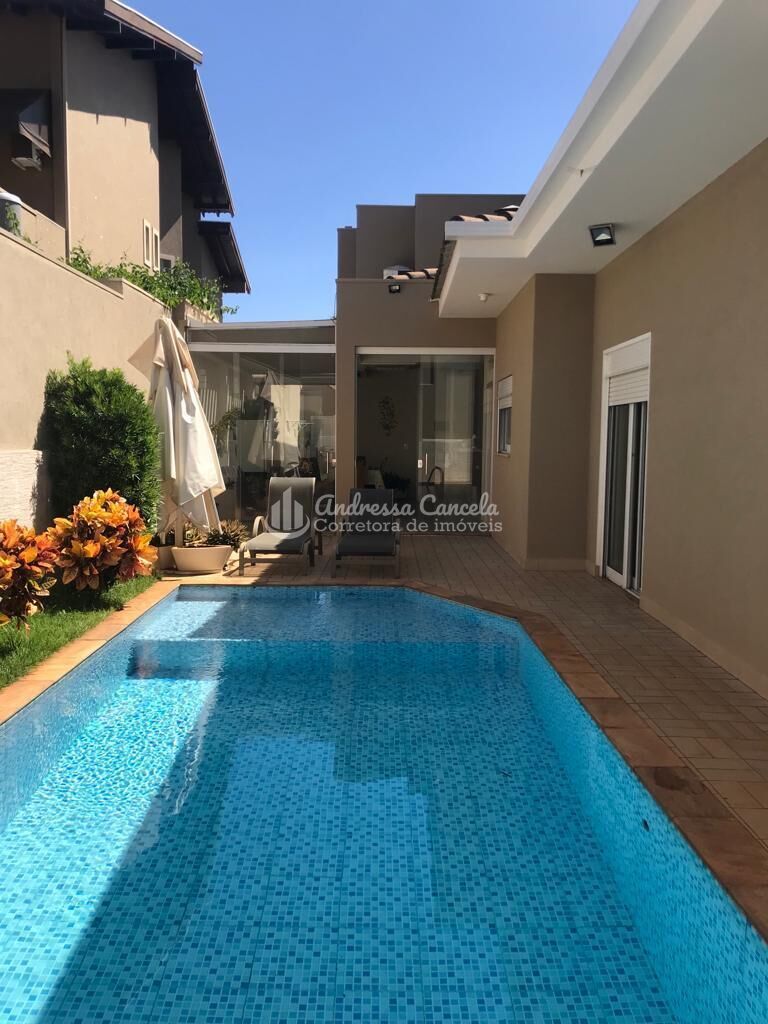 Casa, 4 quartos, 330 m² - Foto 1
