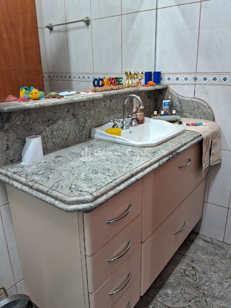 Casa, 5 quartos, 421 m² - Foto 38