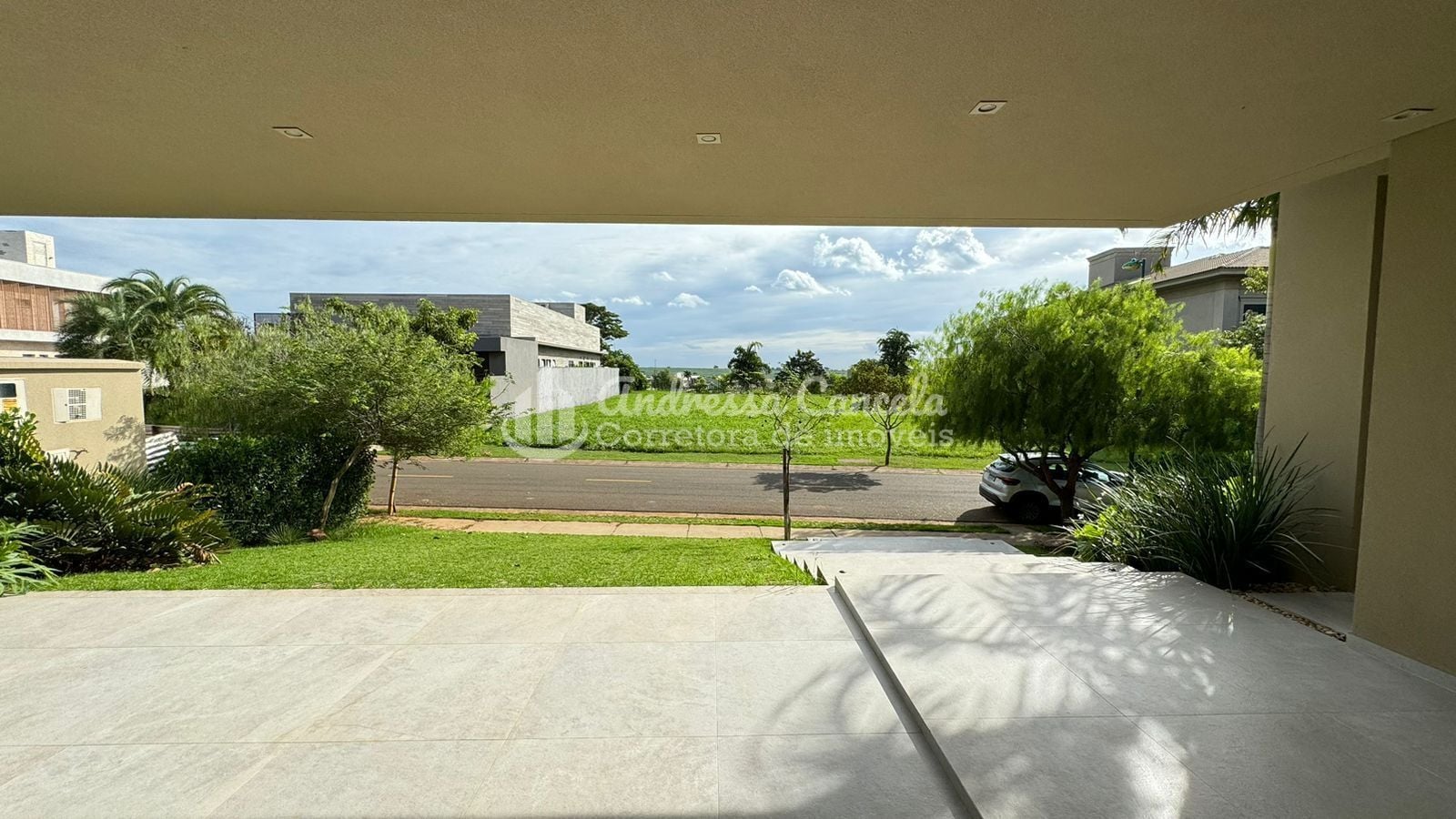 Sobrado, 5 quartos, 754 m² - Foto 2