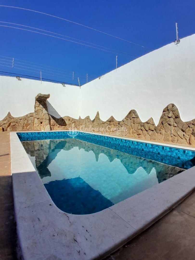 Casa, 3 quartos, 245 m² - Foto 9