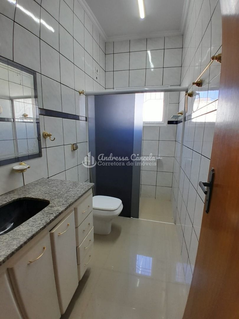 Casa, 3 quartos, 245 m² - Foto 6