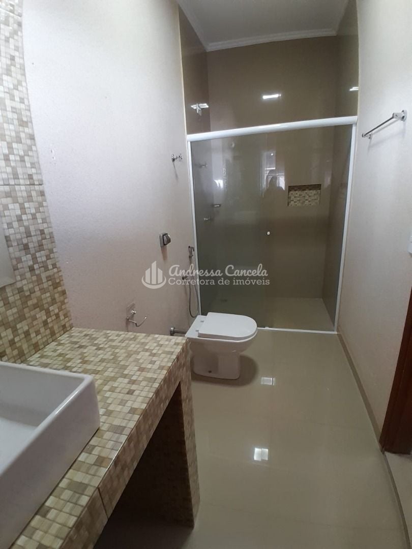 Casa, 3 quartos, 245 m² - Foto 10