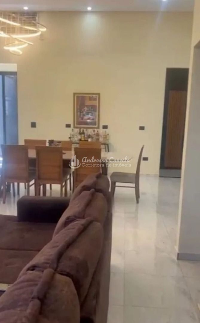 Casa, 4 quartos, 220 m² - Foto 6