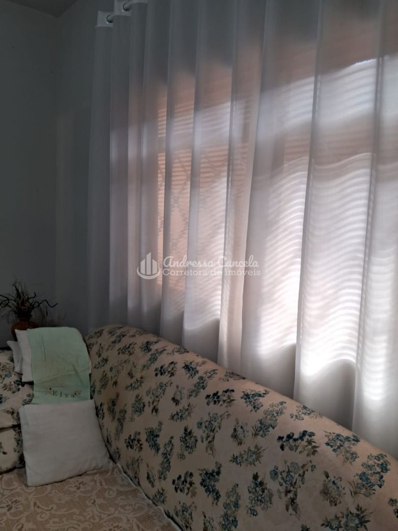 Casa, 4 quartos, 240 m² - Foto 6