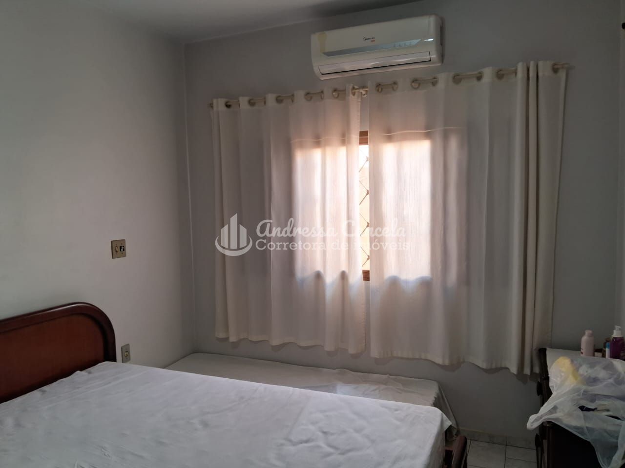 Casa, 4 quartos, 240 m² - Foto 17