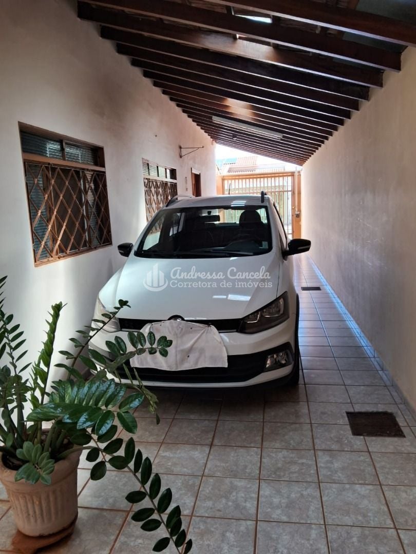 Casa, 4 quartos, 240 m² - Foto 1